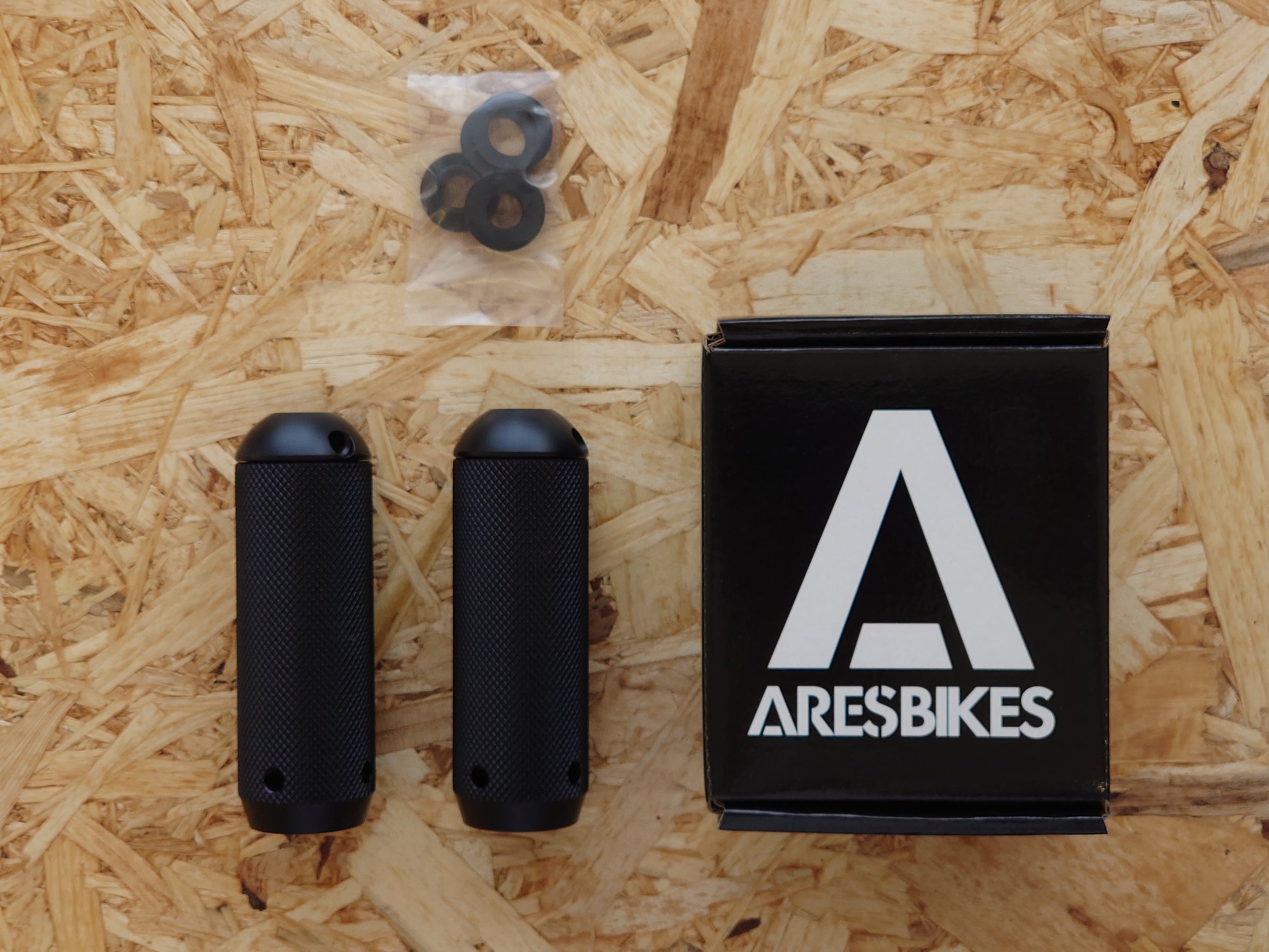 ARES】FLAWLESS PEG CAP BLK | Good Store