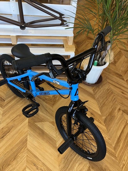 ARES】 STN 16inch CMP BIKE | Good Store